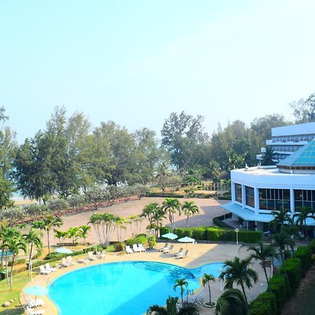 Seapine Beach Golf And Resort Hua Hin Ban Khao Takiap Eksteriør bilde