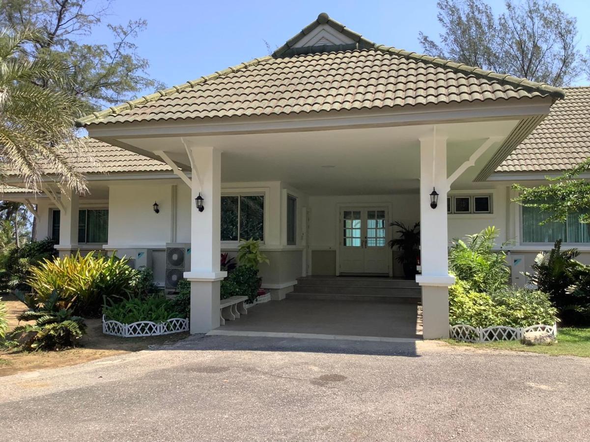 Seapine Beach Golf And Resort Hua Hin Ban Khao Takiap Eksteriør bilde