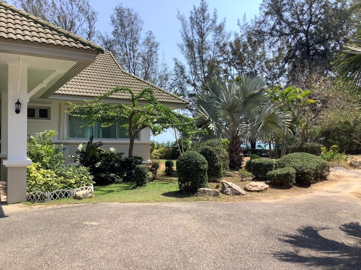 Seapine Beach Golf And Resort Hua Hin Ban Khao Takiap Eksteriør bilde