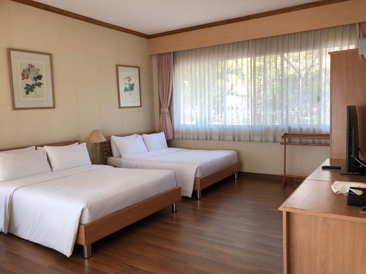 Seapine Beach Golf And Resort Hua Hin Ban Khao Takiap Eksteriør bilde