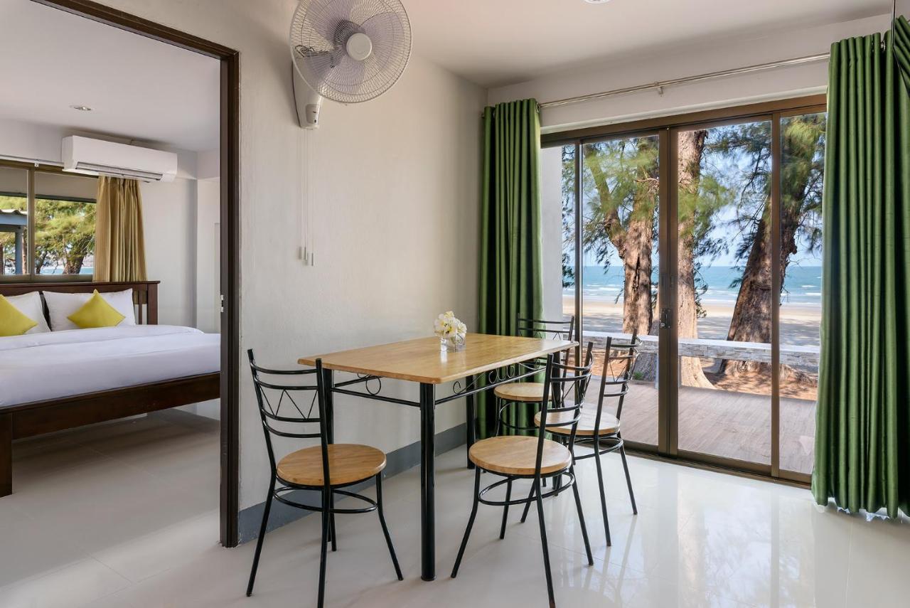 Seapine Beach Golf And Resort Hua Hin Ban Khao Takiap Eksteriør bilde